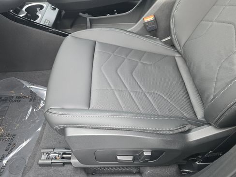 New 2026 BMW X1 xDrive28i w/ Technology Package image 8