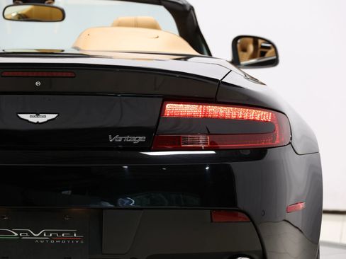 Used 2012 Aston Martin V8 Vantage Roadster RWD image 55