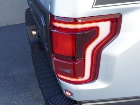 Used 2019 Ford F150 Raptor w/ Equipment Group 802A Luxury image 29