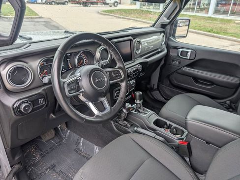 Used 2023 Jeep Wrangler Sahara w/ LED Lighting Group image 18