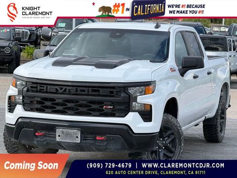 Used 2023 Chevrolet Silverado 1500 Custom Trail Boss AWD/4WD image 1