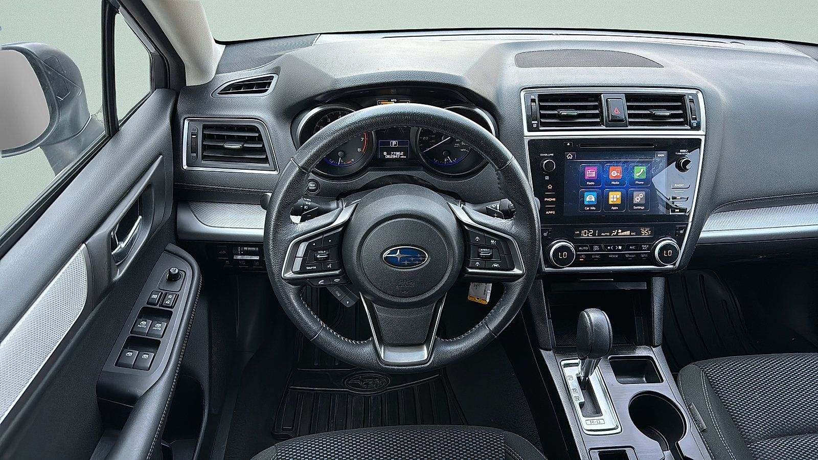Used 2018 Subaru Outback 2.5i Premium AWD/4WD image 10