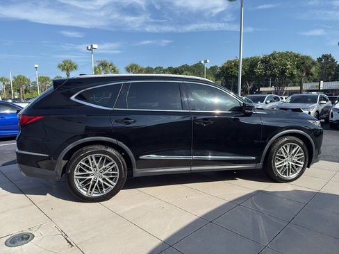 Used 2022 Acura MDX SH-AWD w/ Advance Package image 5