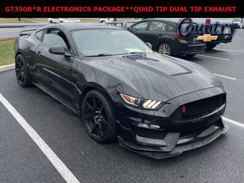 Used 2017 Ford Mustang Shelby GT350R w/ GT350R Equipment Group 920A image 1