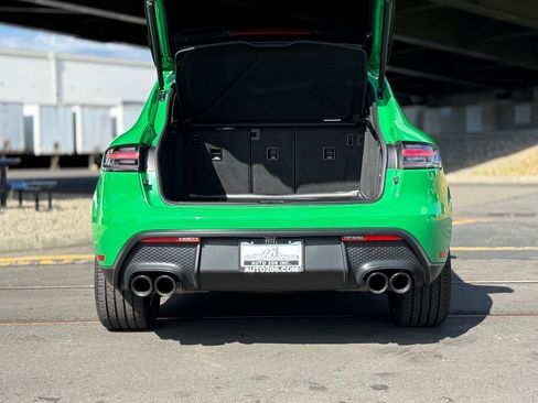 Used 2022 Porsche Macan GTS AWD/4WD image 5