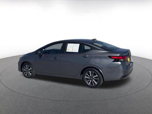 Used 2025 Nissan Versa SV FWD image 8