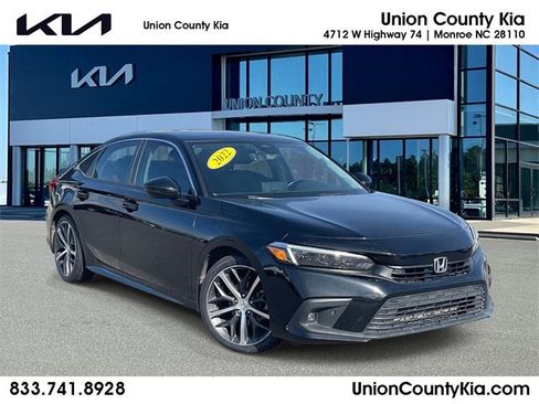 Used 2022 Honda Civic Touring image 1