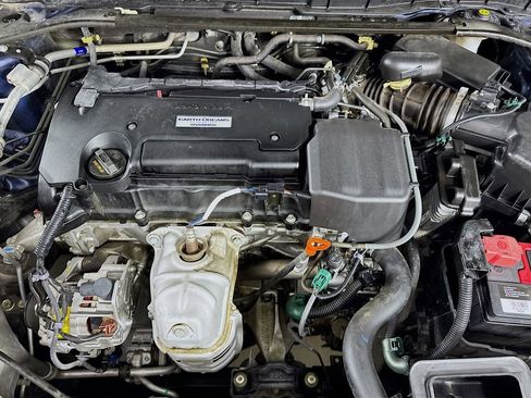Used 2016 Honda Accord EX image 38