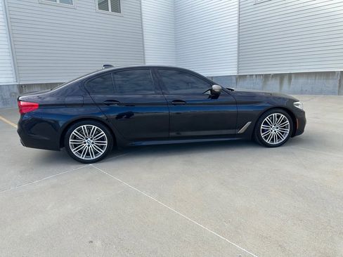 Used 2020 BMW M550i xDrive w/ Dynamic Handling Package image 8