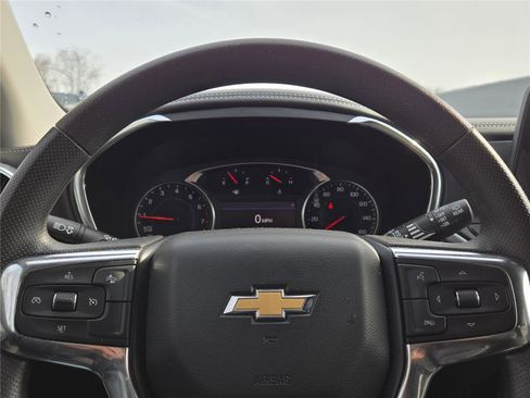 Used 2023 Chevrolet Blazer LT image 30