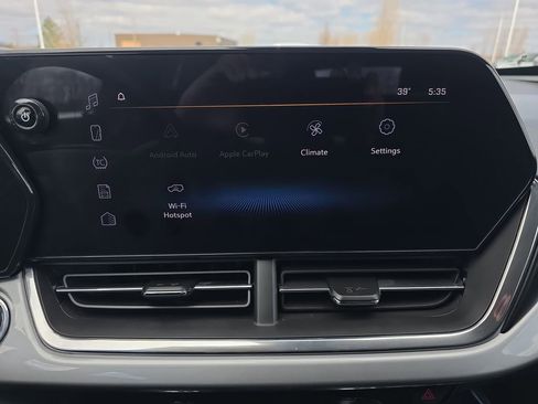 Certified 2024 Chevrolet Trax LT w/ Driver Confidence Package image 22