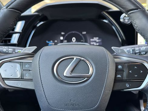 Used 2025 Lexus RX 450h AWD w/ Luxury Package image 27