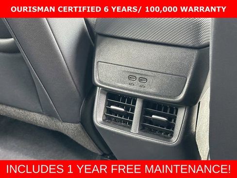 Used 2025 Chevrolet Equinox LT w/ Convenience Package II AWD/4WD image 14