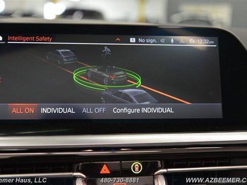 Used 2025 BMW Z4 M40i w/ Edition image 28