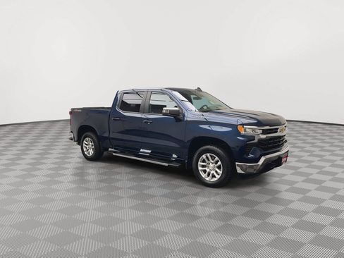 Used 2023 Chevrolet Silverado 1500 LT AWD/4WD image 36