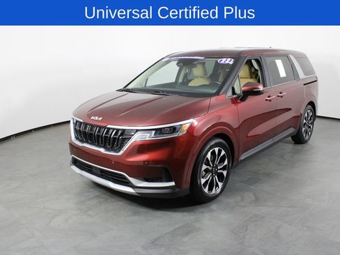 Used 2022 Kia Carnival EX FWD image 2