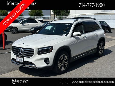 Used 2026 Mercedes-Benz GLB 250 image 1