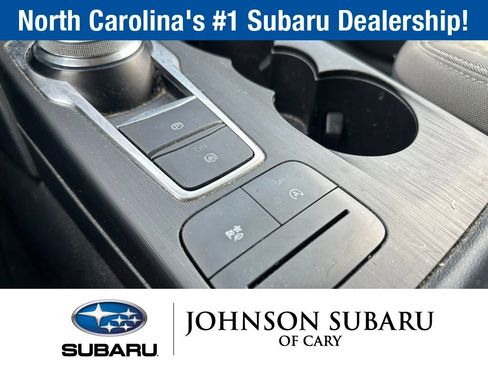 Used 2020 Ford Escape SE FWD image 12
