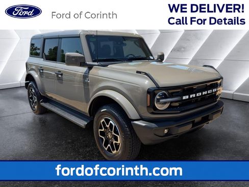 New 2026 Ford Bronco Outer Banks AWD/4WD image 1