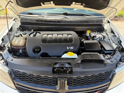 Used 2017 Dodge Journey GT image 38