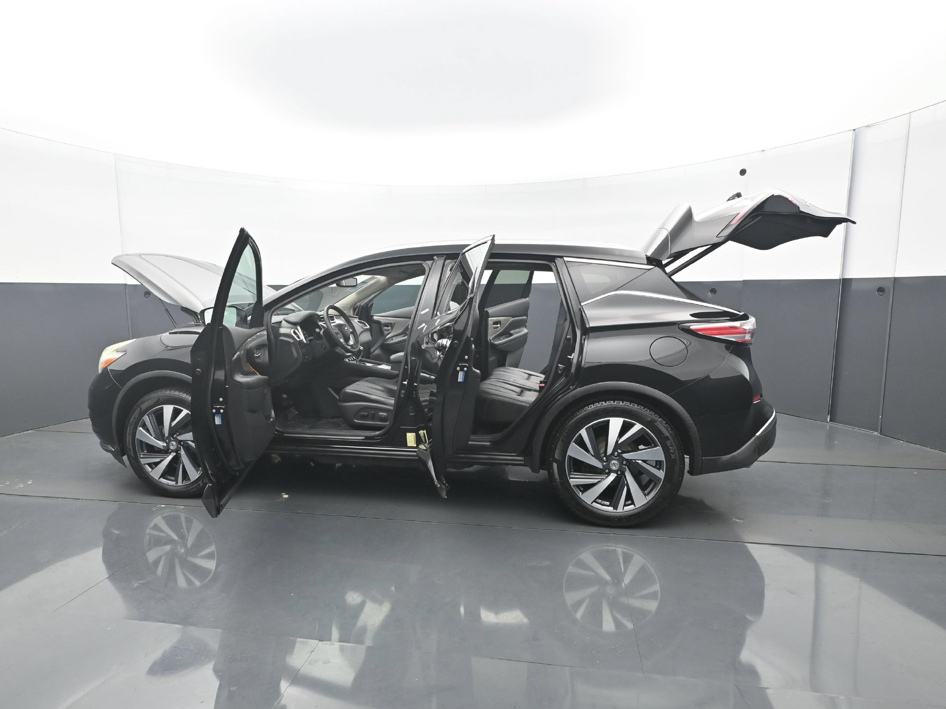 Used 2015 Nissan Murano Platinum w/ Platinum Technology Package AWD/4WD image 37
