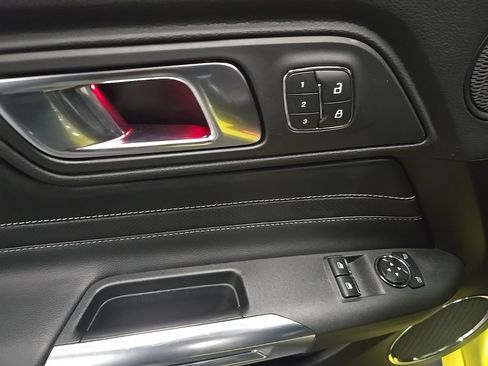 Used 2021 Ford Mustang GT Premium w/ Equipment Group 401A image 18