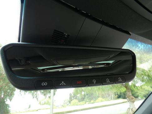 Used 2023 Genesis G70 2.0T w/ Sport Prestige Package image 66