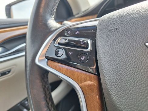 Used 2019 Cadillac XTS Luxury FWD image 16