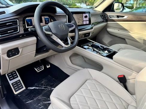 New 2026 Volkswagen Atlas SEL Premium R-Line AWD/4WD image 15