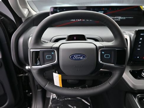 New 2026 Ford Expedition Active AWD/4WD image 10