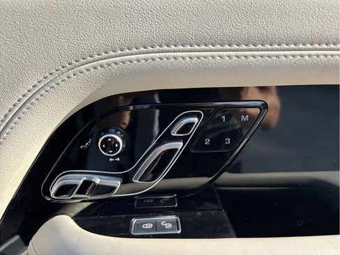 Used 2019 Land Rover Range Rover Supercharged AWD/4WD image 44