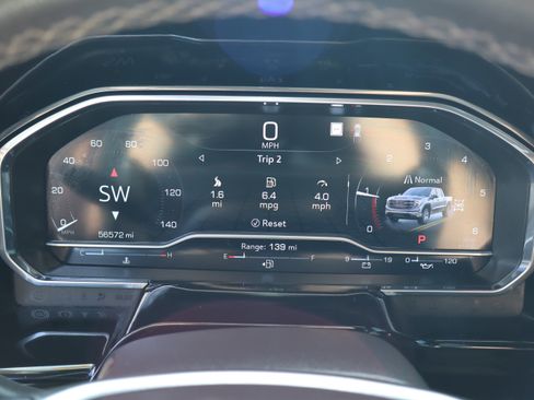 Used 2022 GMC Sierra 1500 Elevation w/ Elevation Premium Package AWD/4WD image 28