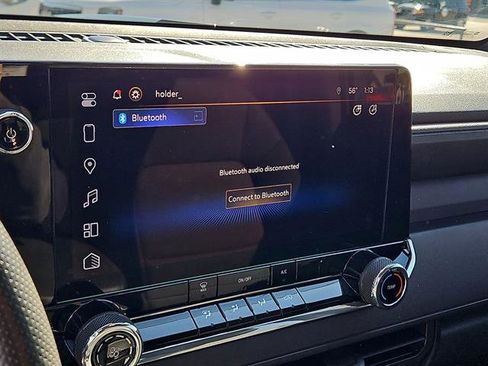 Used 2024 Chevrolet Colorado Trail Boss image 17