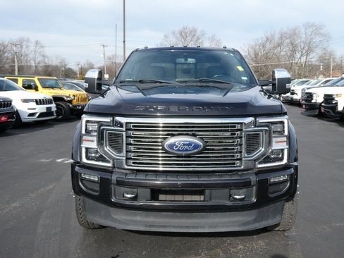 Used 2022 Ford F450 Platinum w/ FX4 Off-Road Package image 12