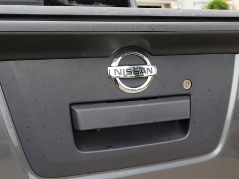 Used 2019 Nissan Frontier PRO-4X AWD/4WD image 39