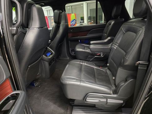 Used 2023 Lincoln Navigator L Reserve AWD/4WD image 34