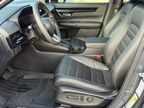 Used 2025 Honda CR-V Sport Touring image 19
