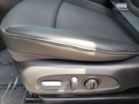 Certified 2023 Buick Encore GX Select FWD image 15