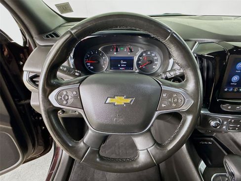 Used 2023 Chevrolet Traverse LT AWD/4WD image 13