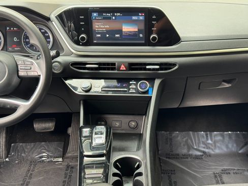 Used 2022 Hyundai Sonata SEL w/ Preferred Accessory Package FWD image 22