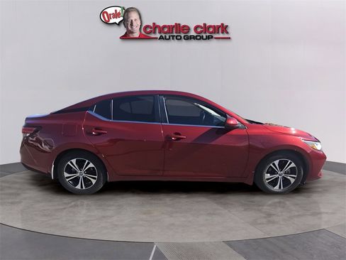 Used 2022 Nissan Sentra SV image 7