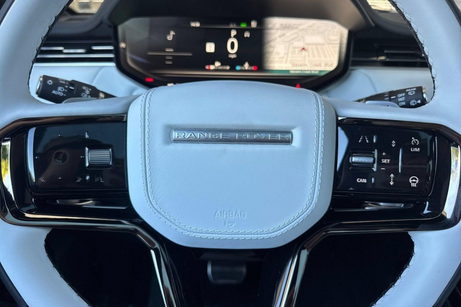 New 2026 Land Rover Range Rover Sport Dynamic SE AWD/4WD image 9