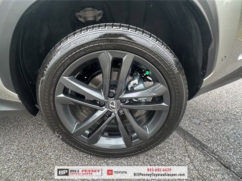 Used 2024 Lexus NX 450h+ AWD w/ Luxury Package image 19