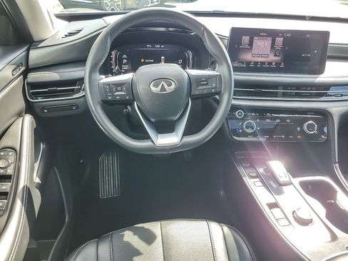 Used 2023 INFINITI QX60 Luxe w/ Performance Audio Package AWD/4WD image 11