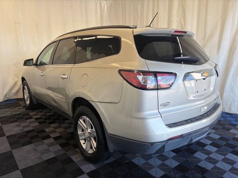 Used 2014 Chevrolet Traverse LT FWD image 5
