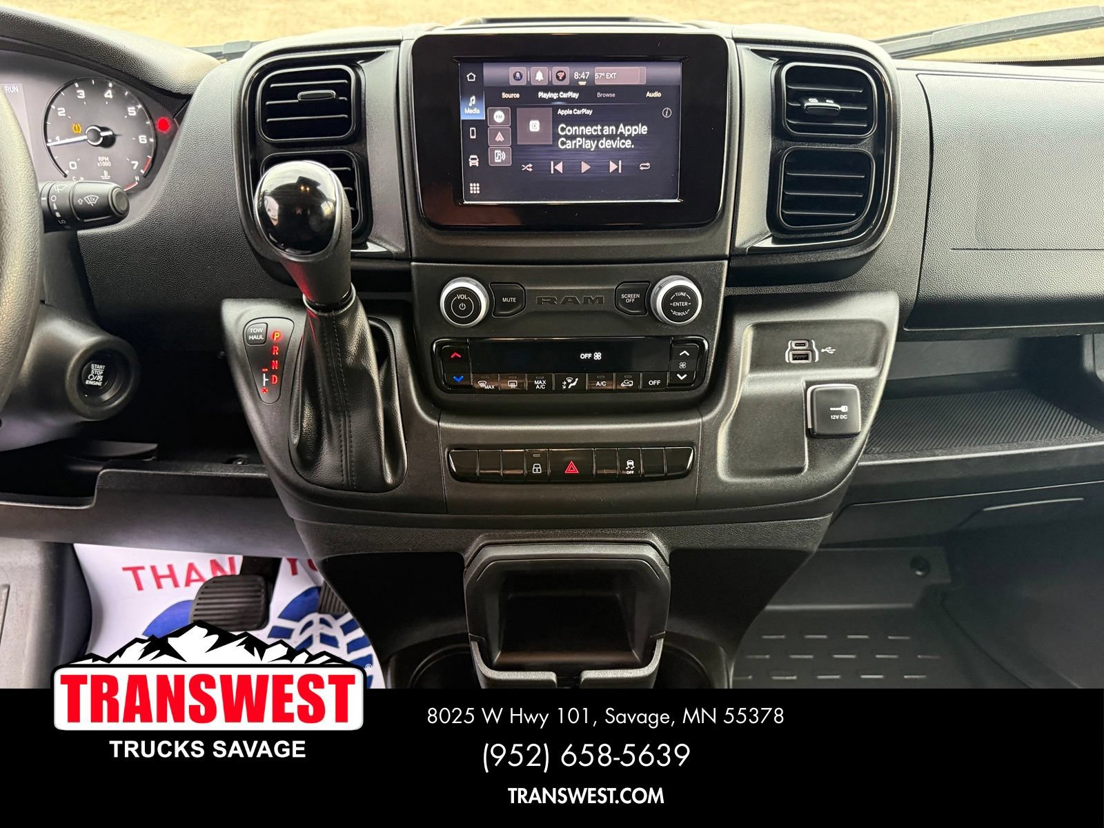 Used 2025 RAM ProMaster 2500 w/ Convenience Group FWD image 9