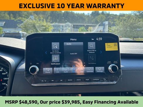 New 2025 Mitsubishi Outlander SE image 32