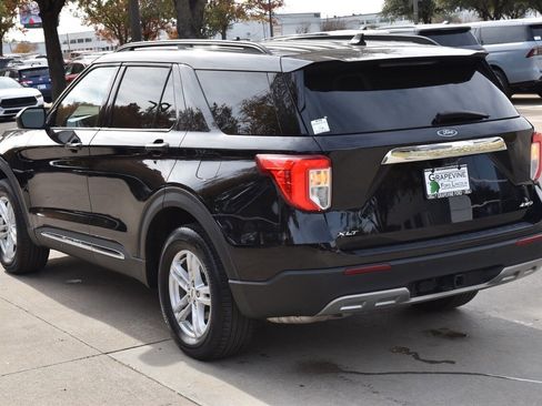 Certified 2023 Ford Explorer XLT w/ Equipment Group 202A image 10