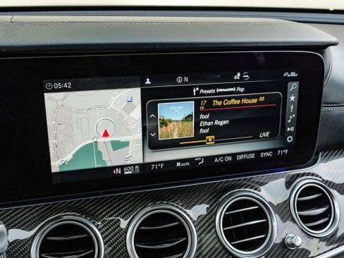 Used 2019 Mercedes-Benz E 63 AMG S image 36