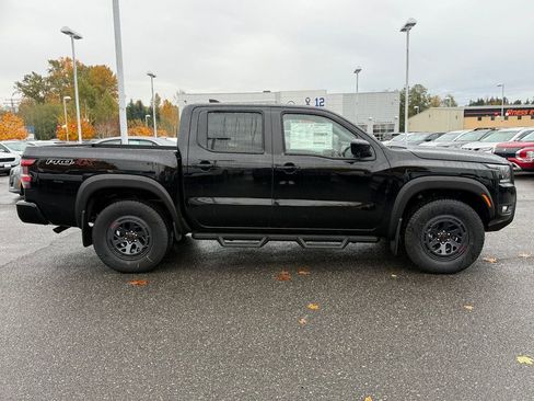 New 2026 Nissan Frontier PRO-4X w/ Pro Premium Package AWD/4WD image 9